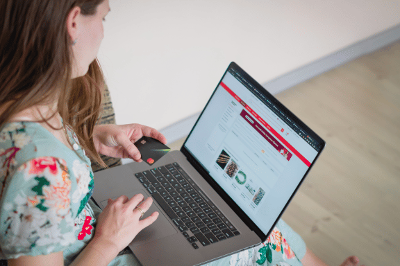E-commerce website stores by HJ Design, a Kansas City, Missouri web design company