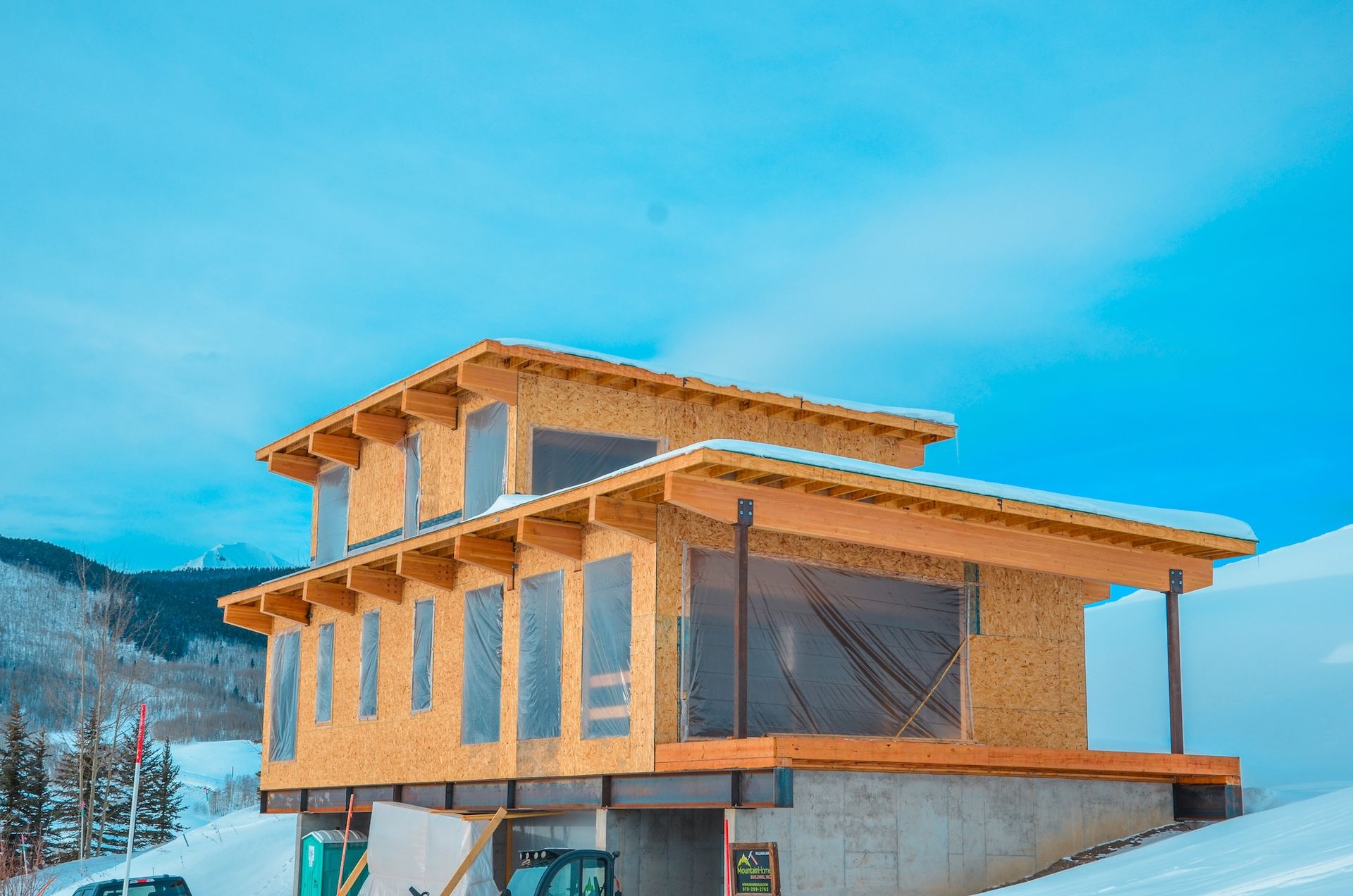 Cinnamon+B+Murphy+Construction