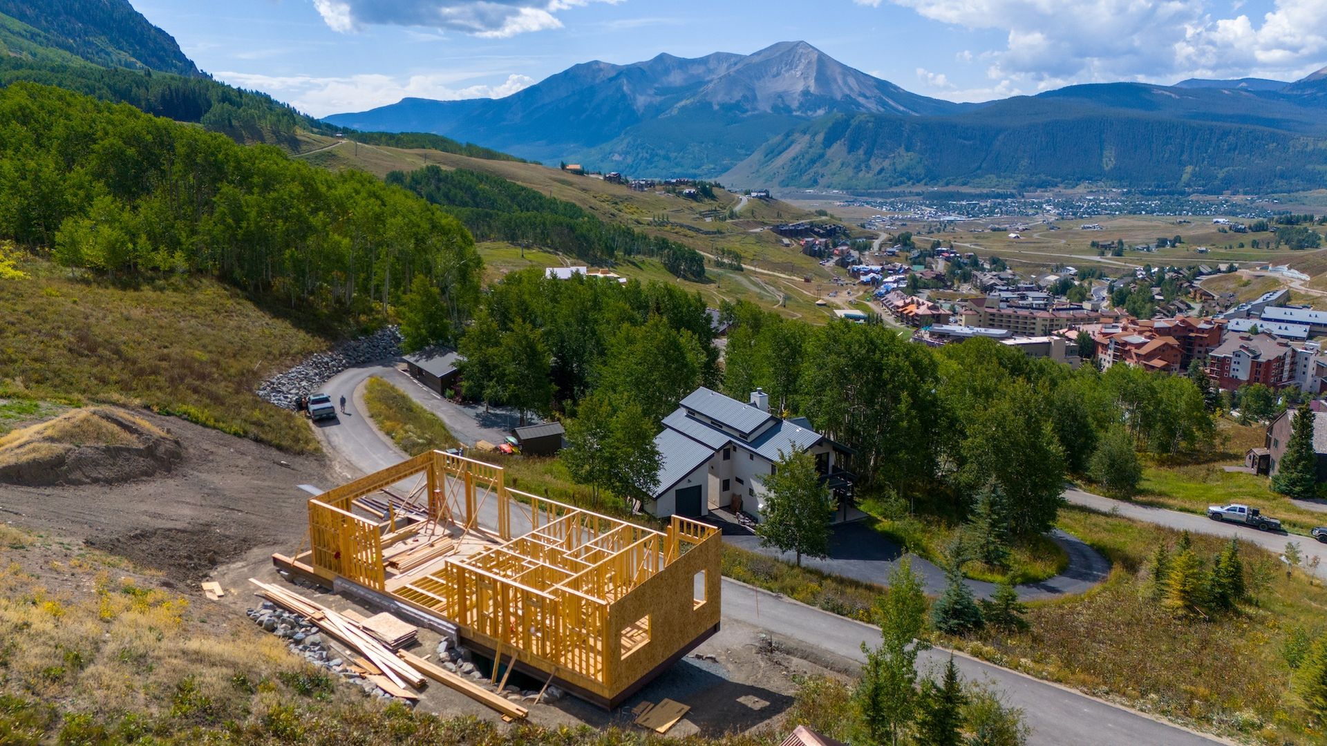 Cinnamon+B+Murphy+Construction