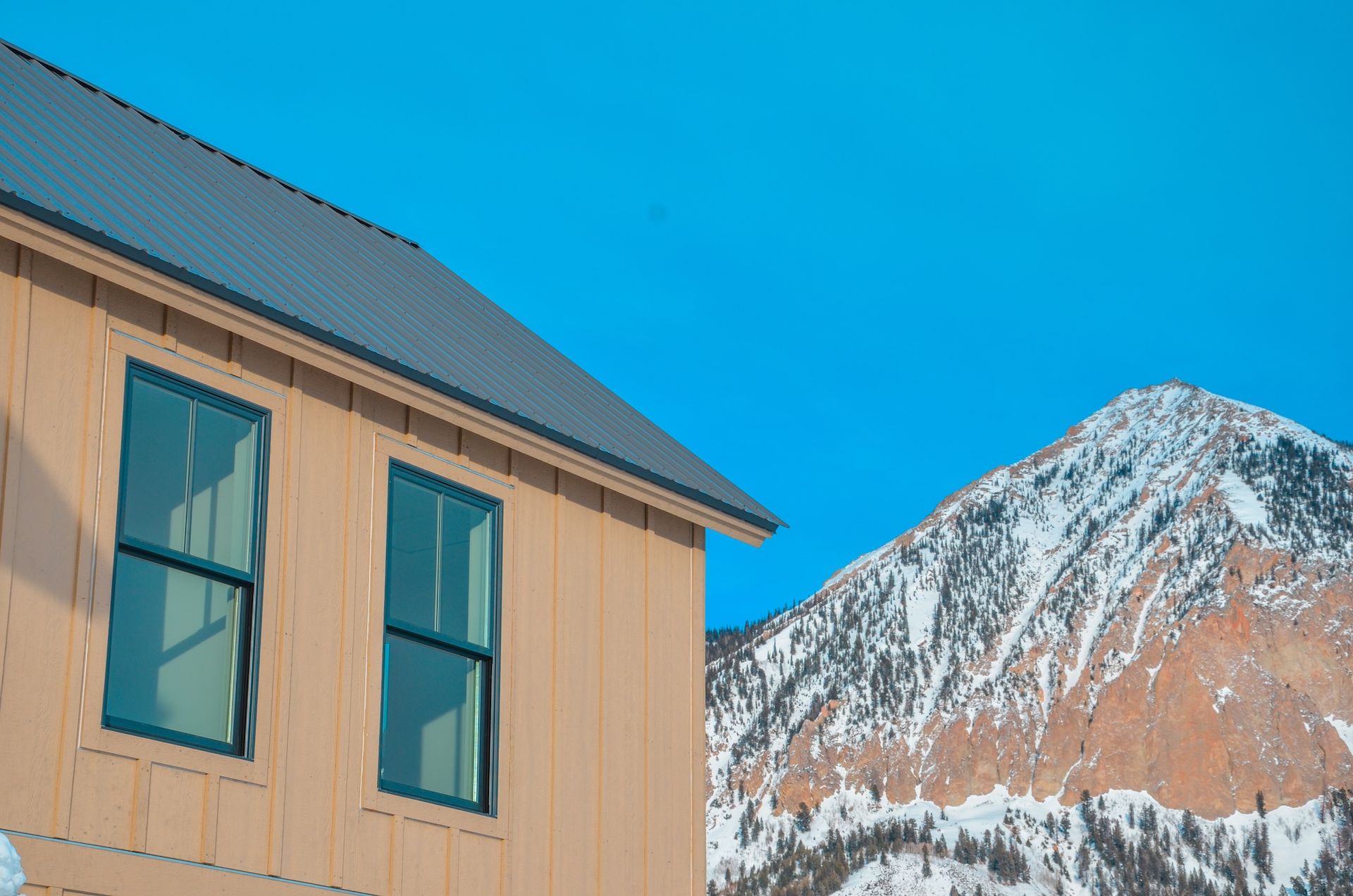 BMurphy general contractor crested butte portfolio image. Home builder, residential, commerical 