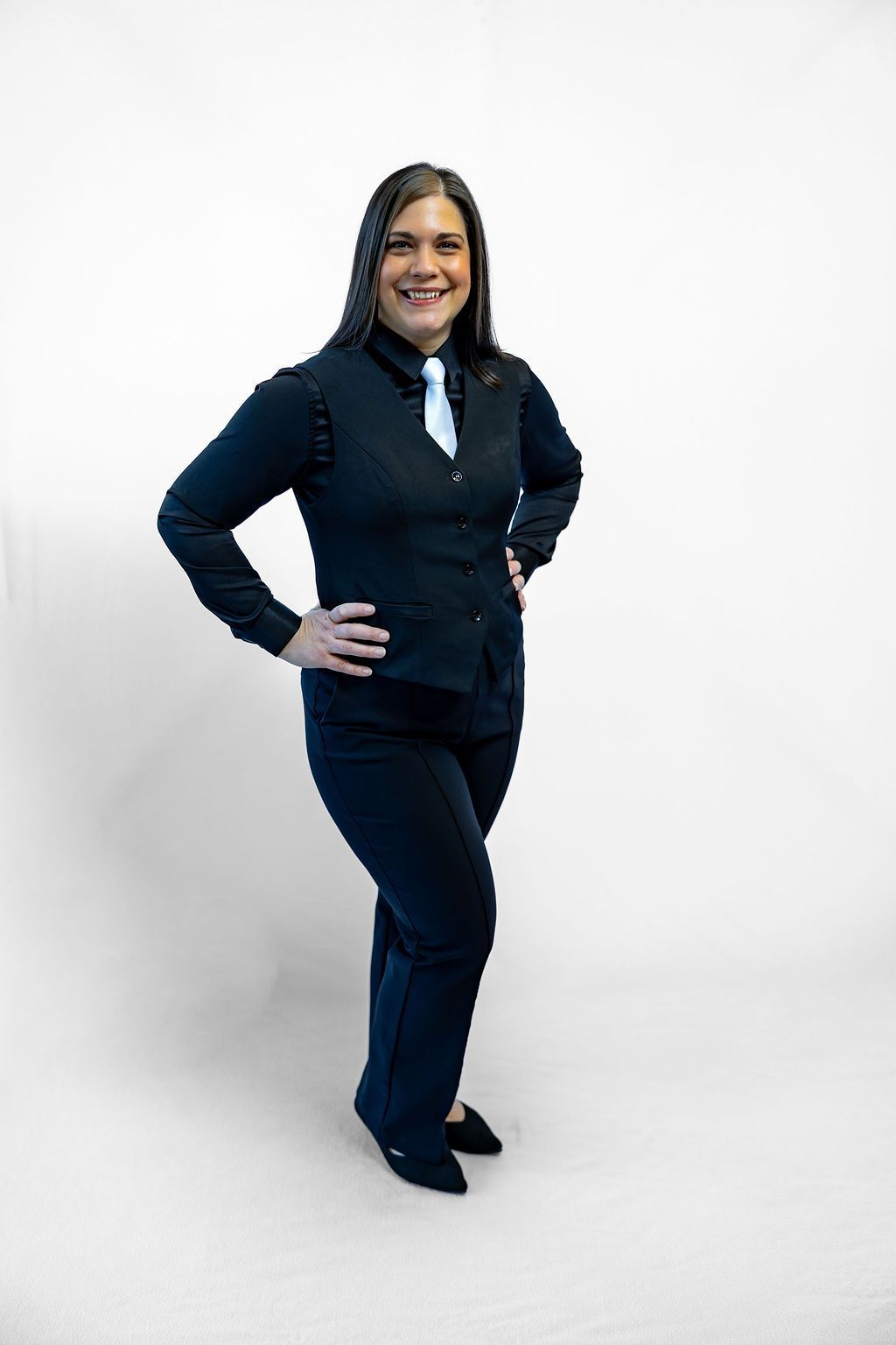 A seasoned radio announcer and DJ with over a decade of experience, Dayna blends musical versatility with a knack for preparation and poise. Whether spinning Country, Rock, or dance hits, she brings a steady hand and fun presence.