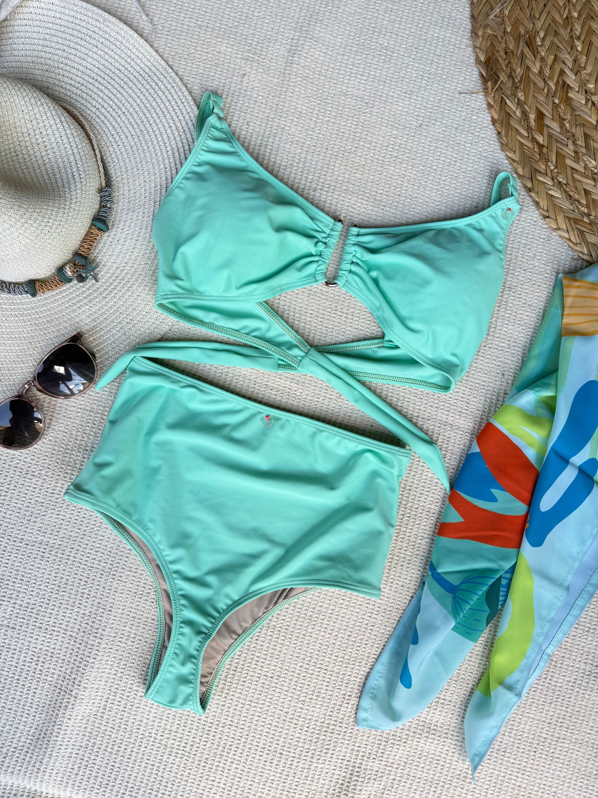 BIKINI 