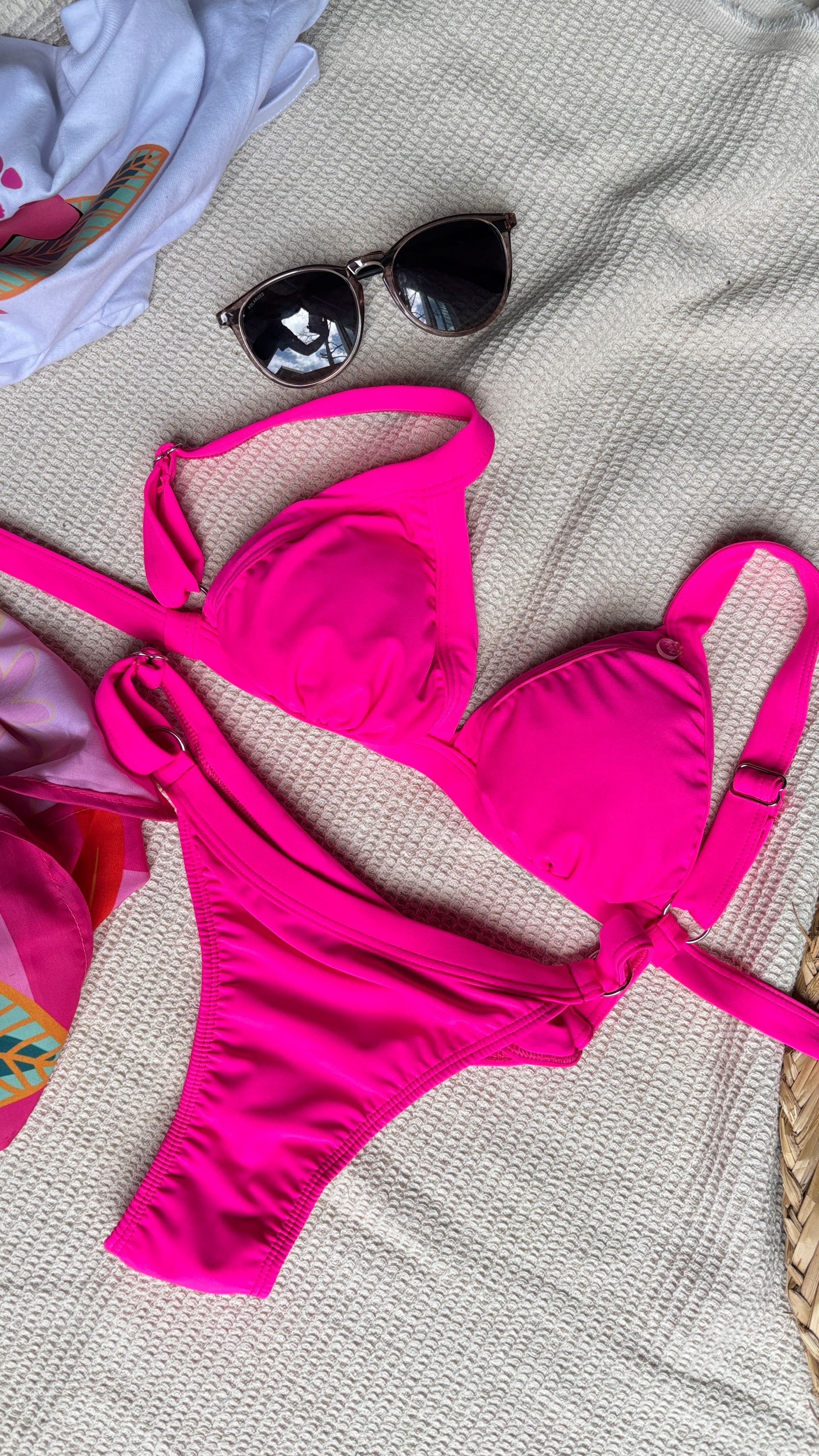 BIKINI 