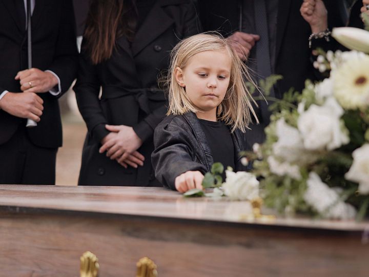 How Pre-Planning Reduces Stress for Loved Ones