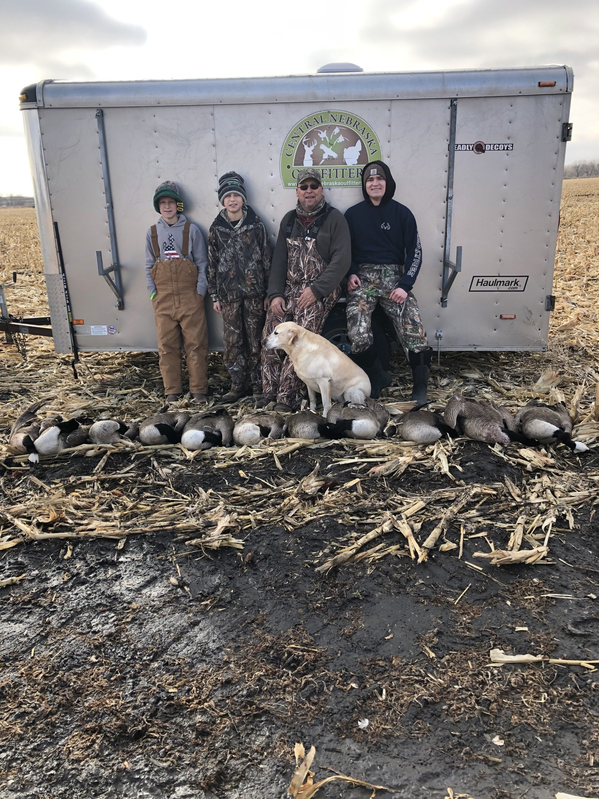 Nebraska Goose Hunts Fall Waterfowl Hunting Guide & Outfitter