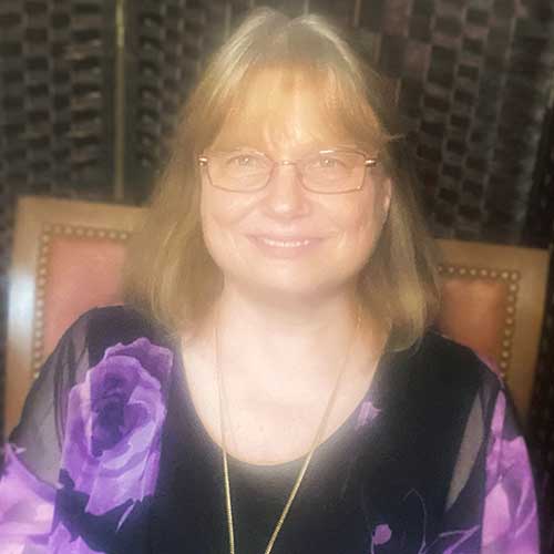 Julie Roberts — Hamilton, OH — All Points Title & Closing