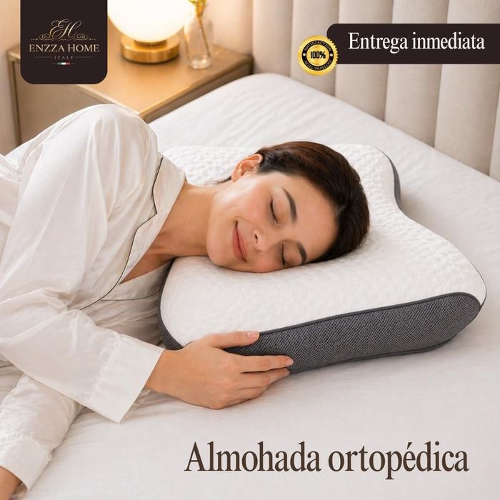 Mujer de pie en un dormitorio moderno junto a una cama impecablemente hecha y una mesa consola con espejo.