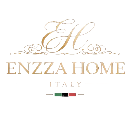 Logotipo dorado “ENZZA HOME” con una línea de techo sobre el texto sobre un fondo blanco.