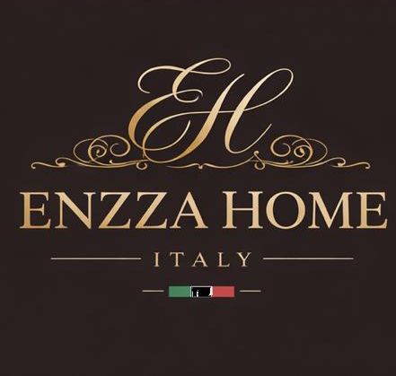 Logotipo dorado “ENZZA HOME” con una línea de techo sobre el texto sobre un fondo blanco.
