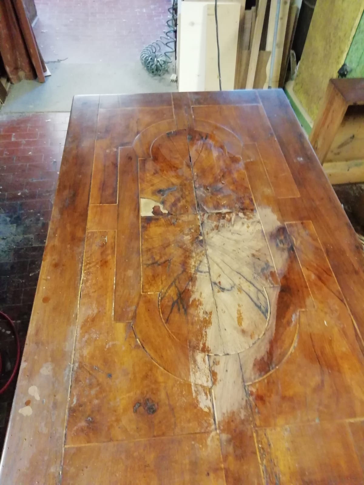 restauro tavolo