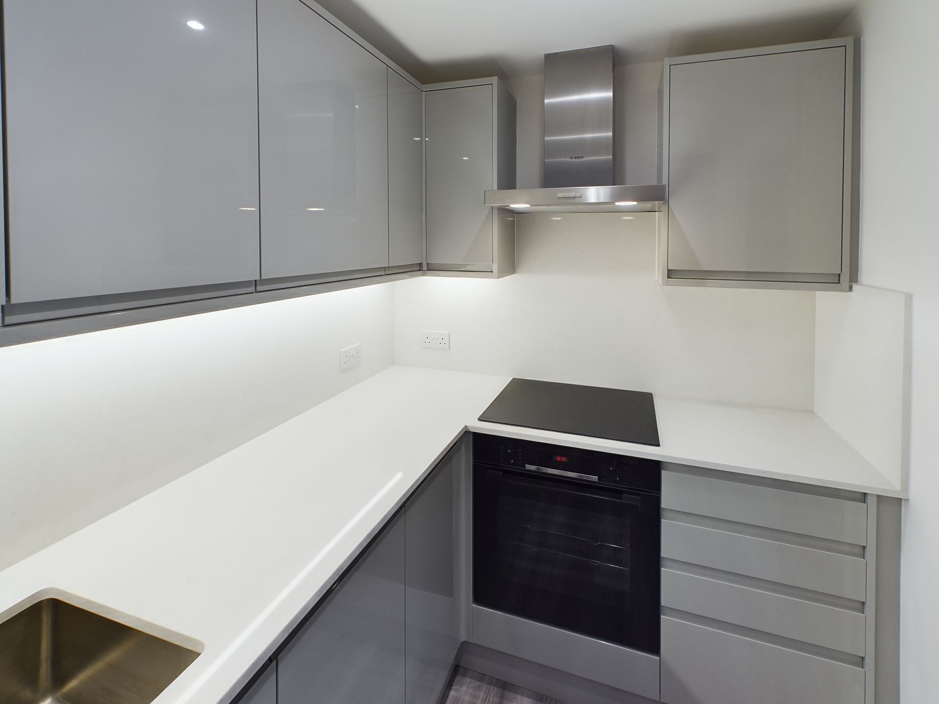 Property Renovation of a flat in Reading - new Kitchen