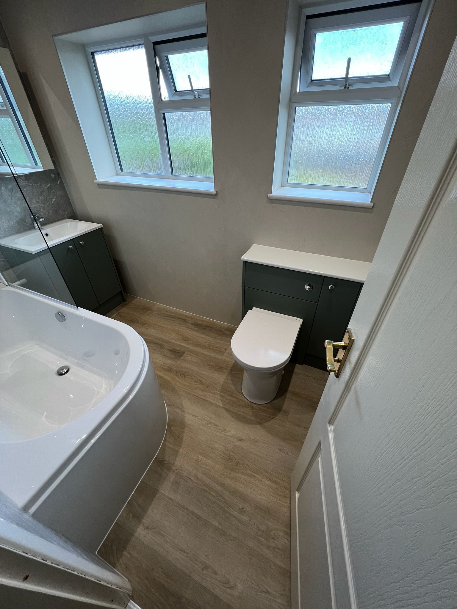 bathroom installation completed in tilehurst