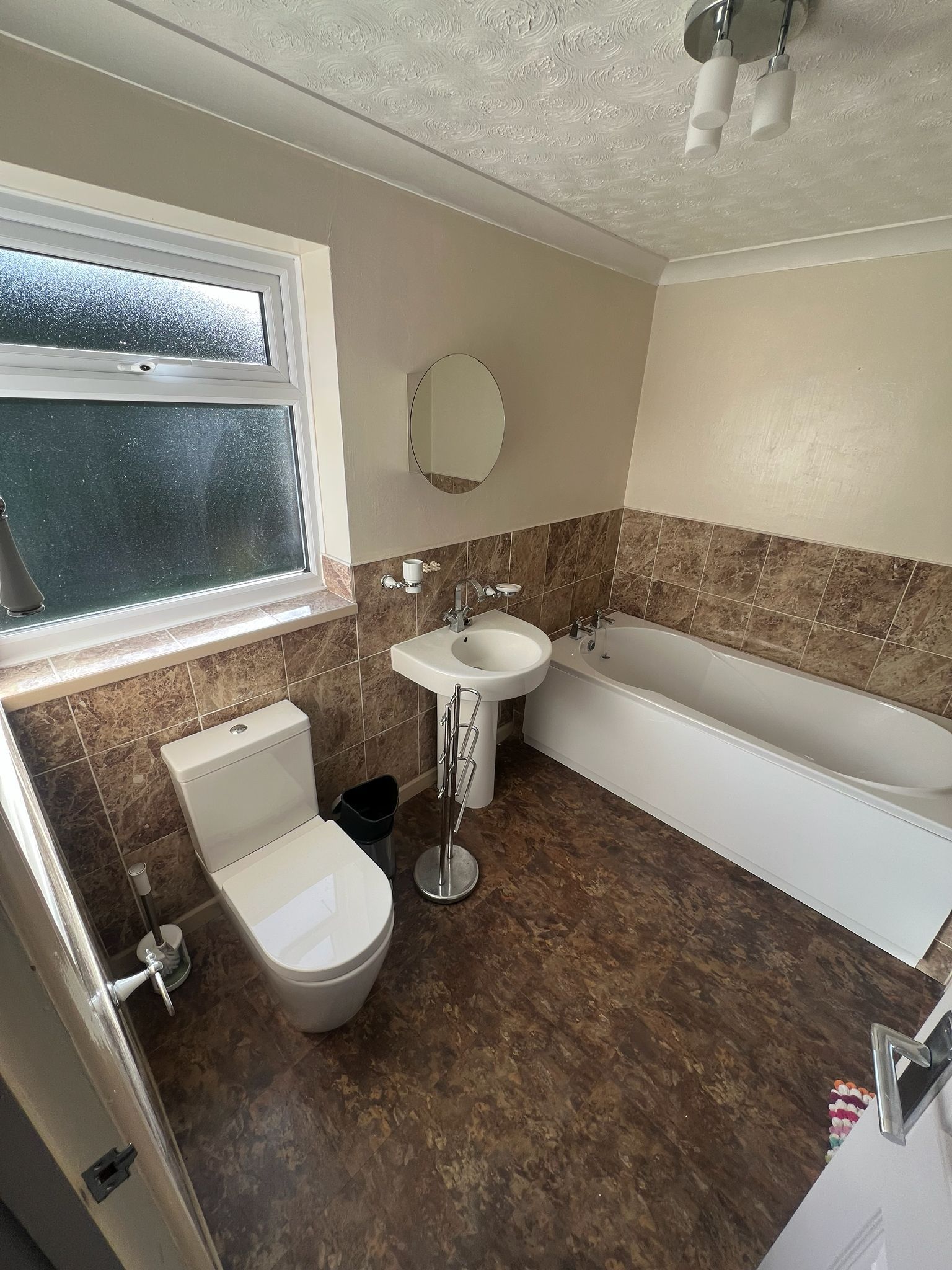 Before pics of a bathroom renovation in Tilehurst
