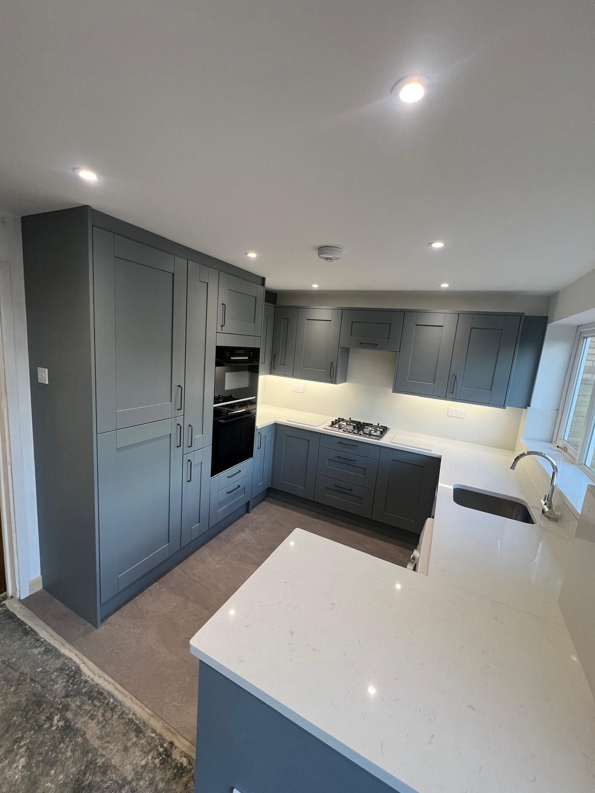 kitchen installer tilehurst