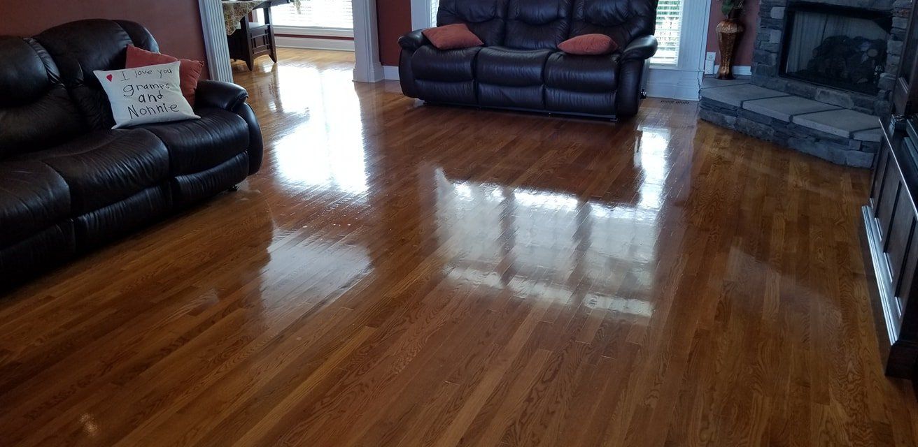 Spacious living room — Murfreesboro, TN — Drycon of Middle Tennessee
