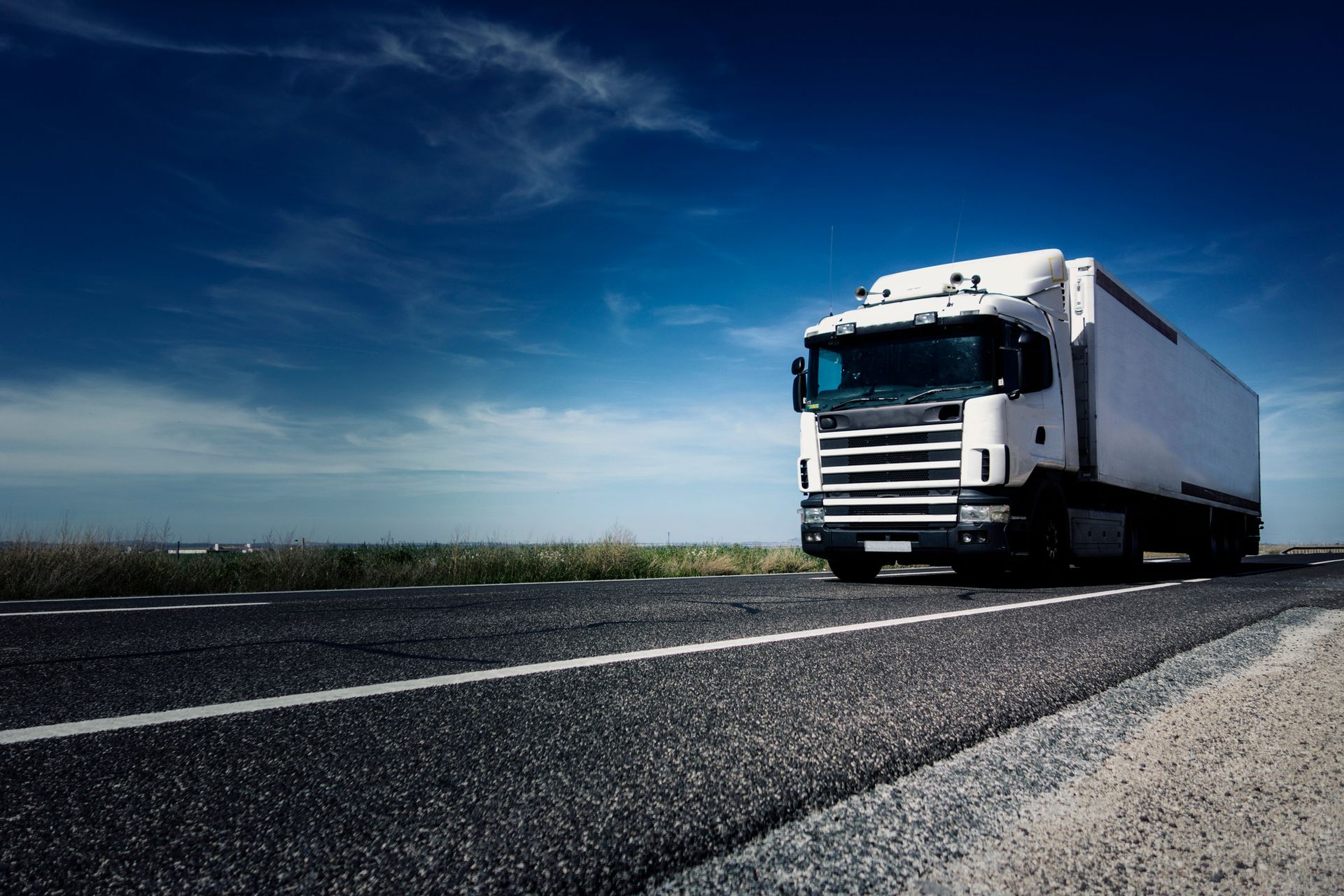 Un camion bianco