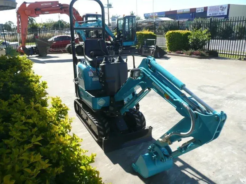 Airman AX10 – 1 Tonne Excavator
