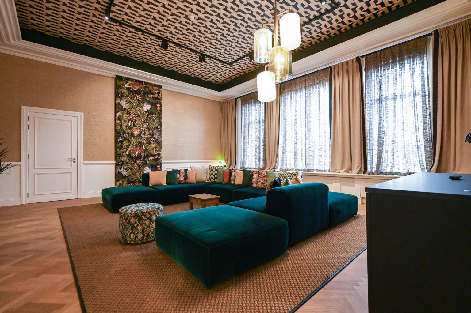 BIORGANIC - traiteur événementiel gastronomique 100% Bio à Bruxelles-ville, pour Hôte de la Poste l'ancien de service administratif pour tout le site de Tour & Taxis
