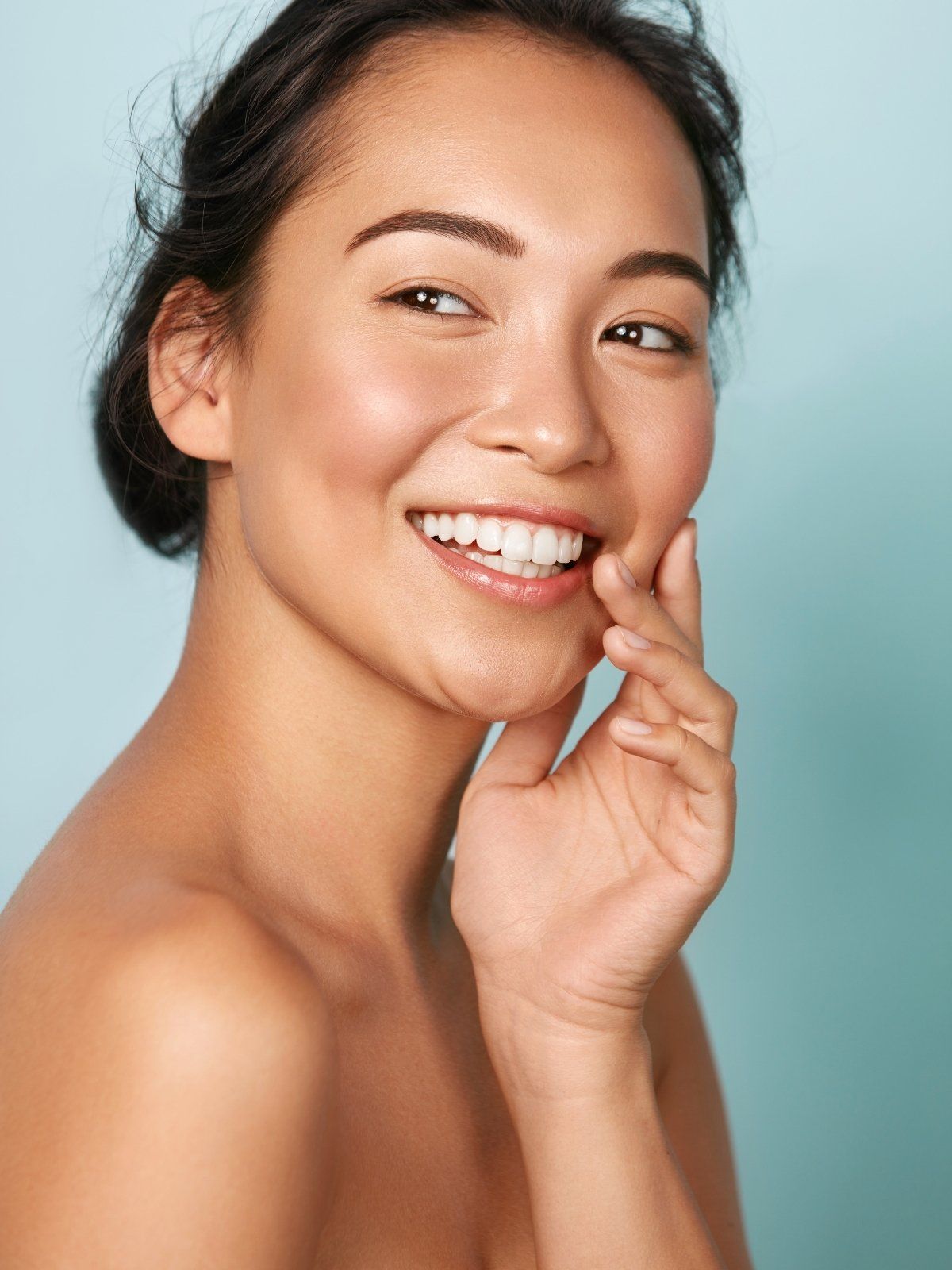 Peau lumineuse après un soin HydraFacial Deluxe
