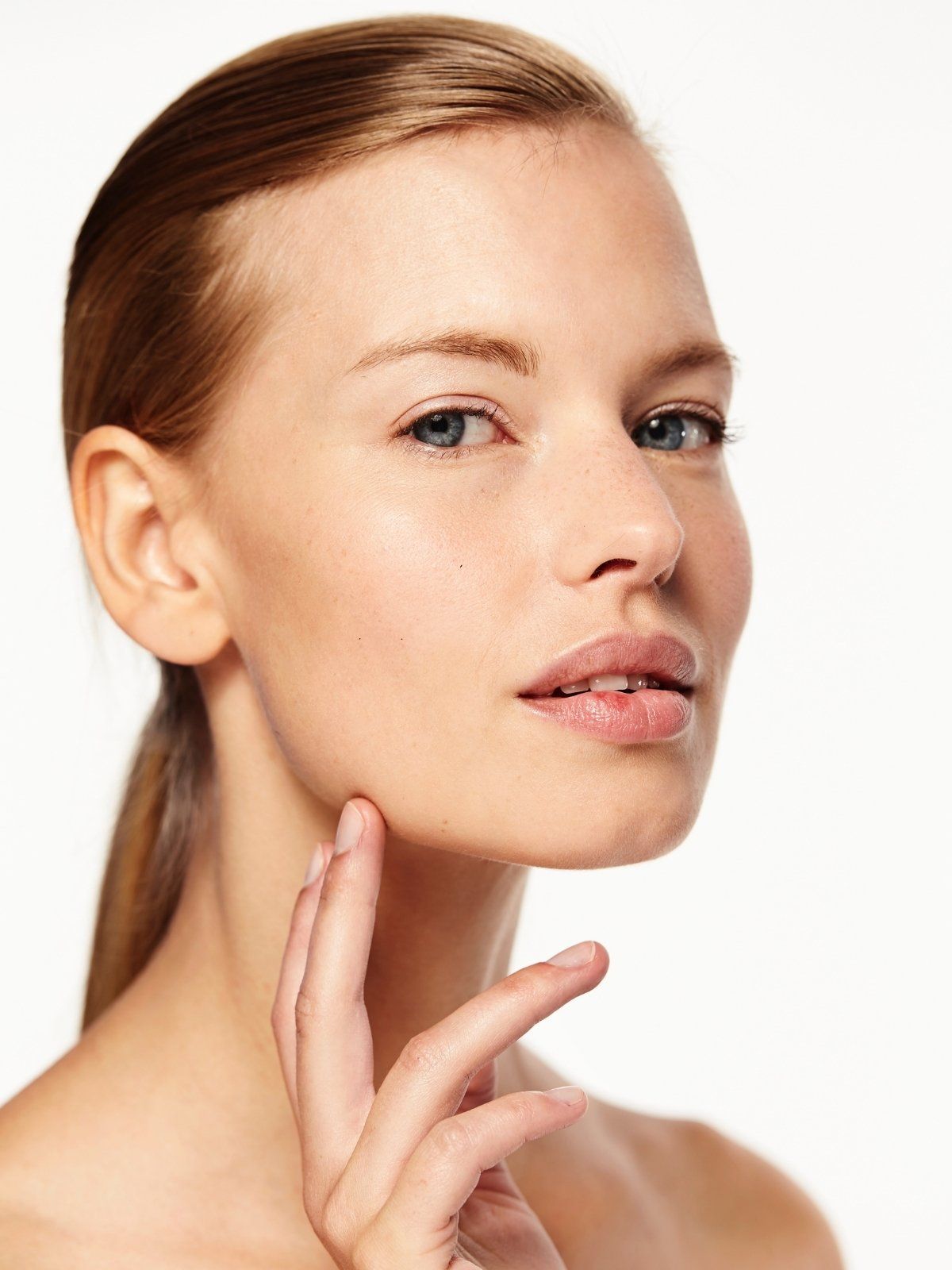 Peau lumineuse après luminothérapie visage
