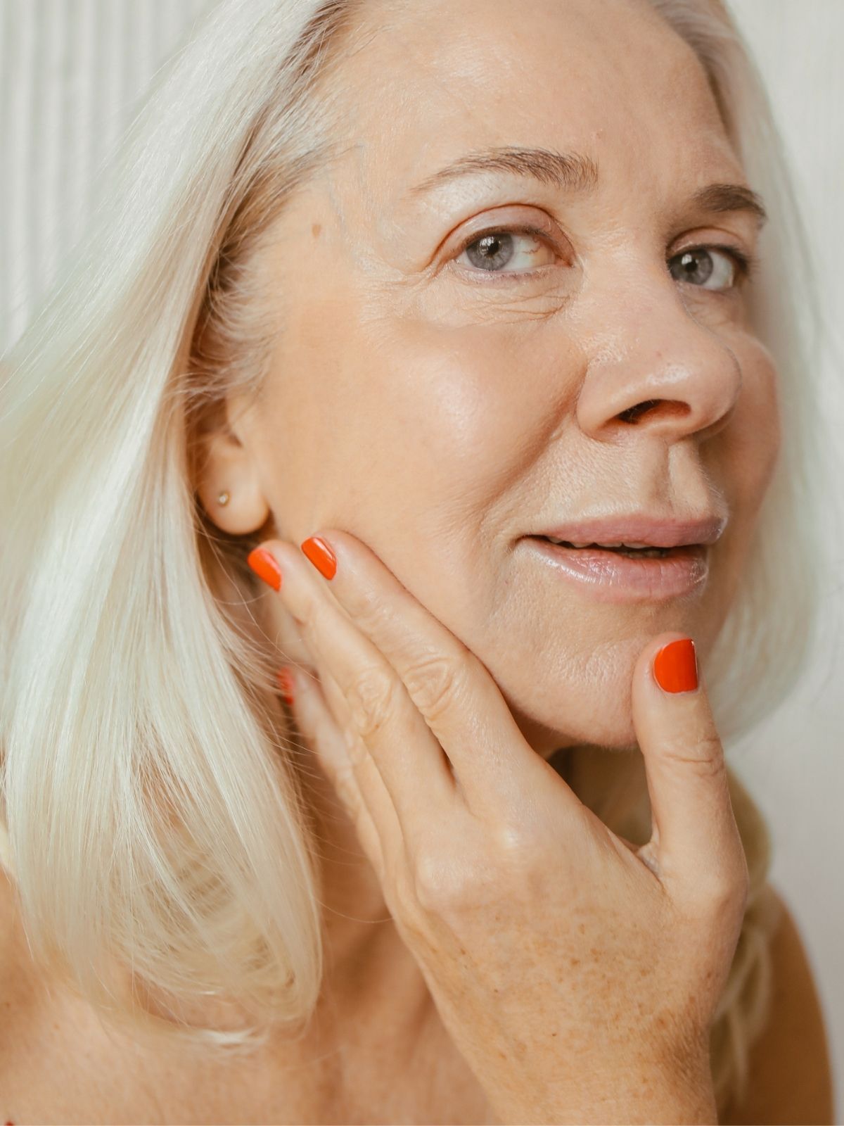 Peau lumineuse après un soin Skin Boosters