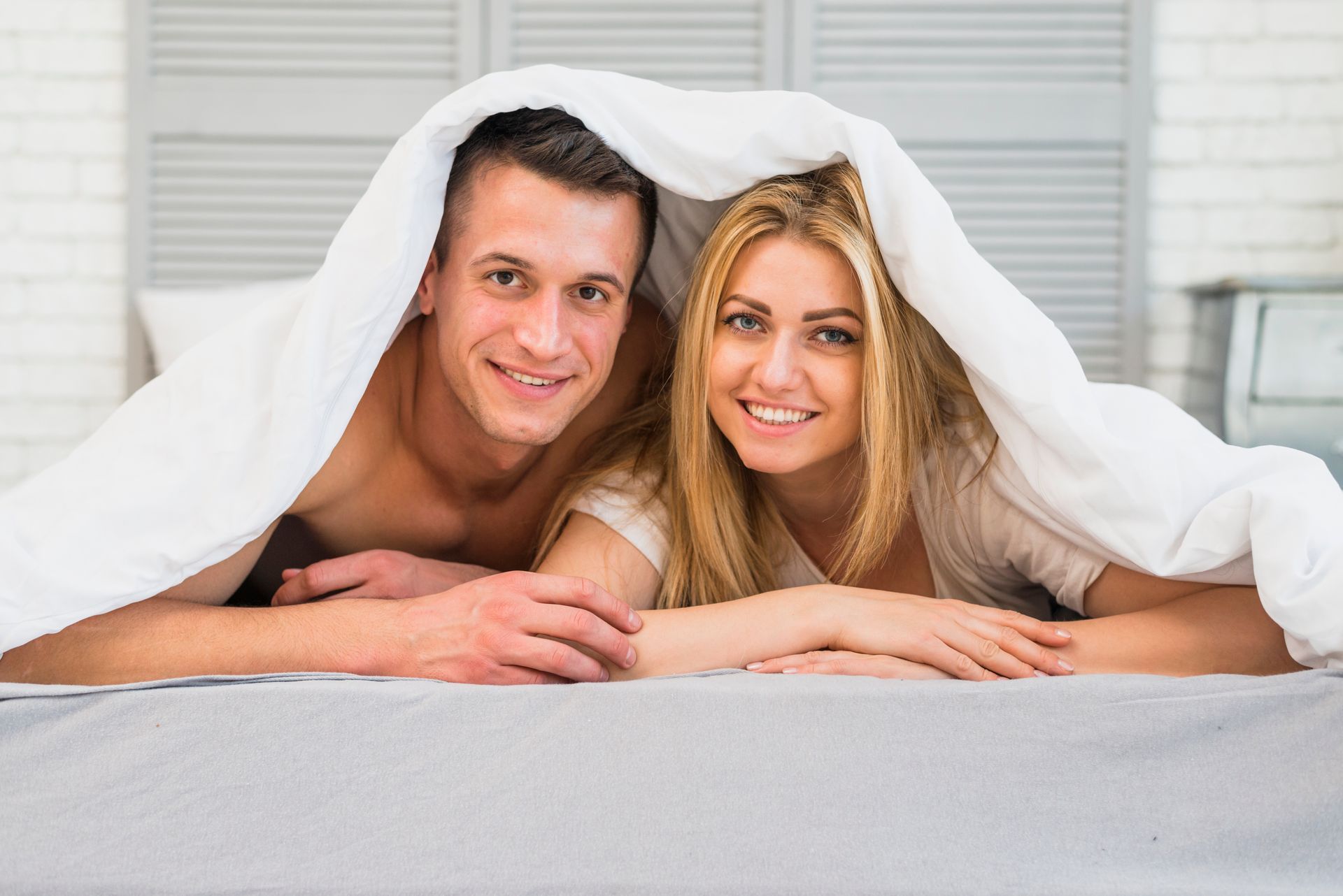 Casal Feliz, Homem Sem Disfunção Erétil