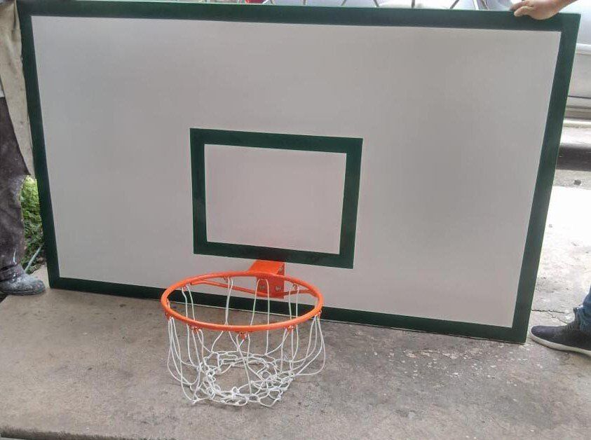 tableros de baloncesto en fibra de vidrio