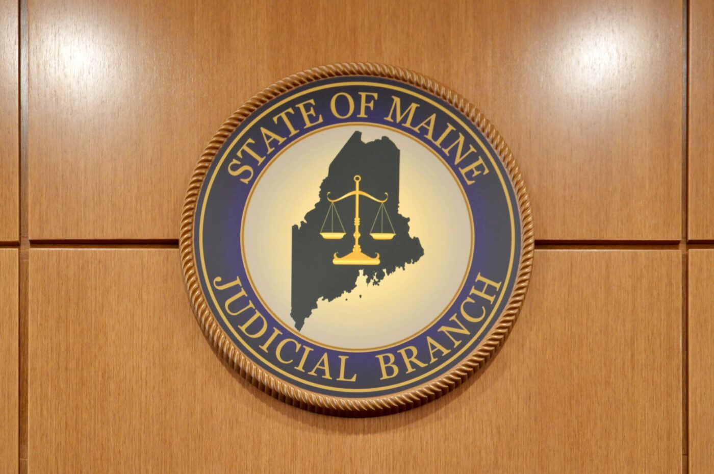 A seal for the state of maine judicial branch
