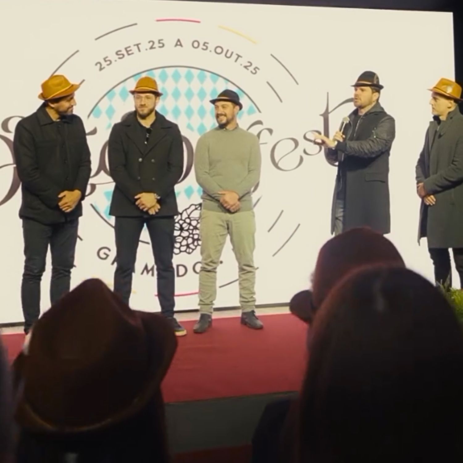 O lançamento da Oktoberfest de Gramado 2025 aconteceu no final do mês de maio em evento para convidados. Imagem: Instagram Oktoberfest de Gramado