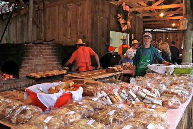 Pães, Cucas no Forno Festa da Colônia em Gramado Serra Gaúcha