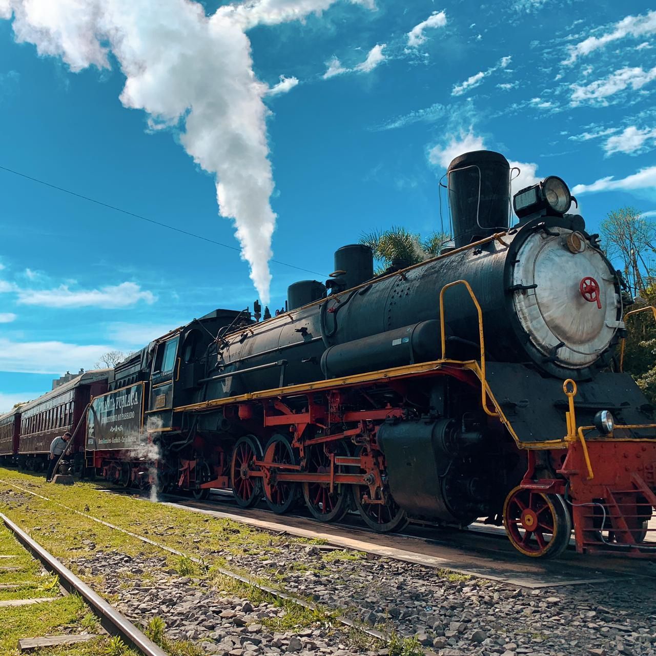 Trem Maria Fumaça na Serra Gaúcha | Gramado Oficial
