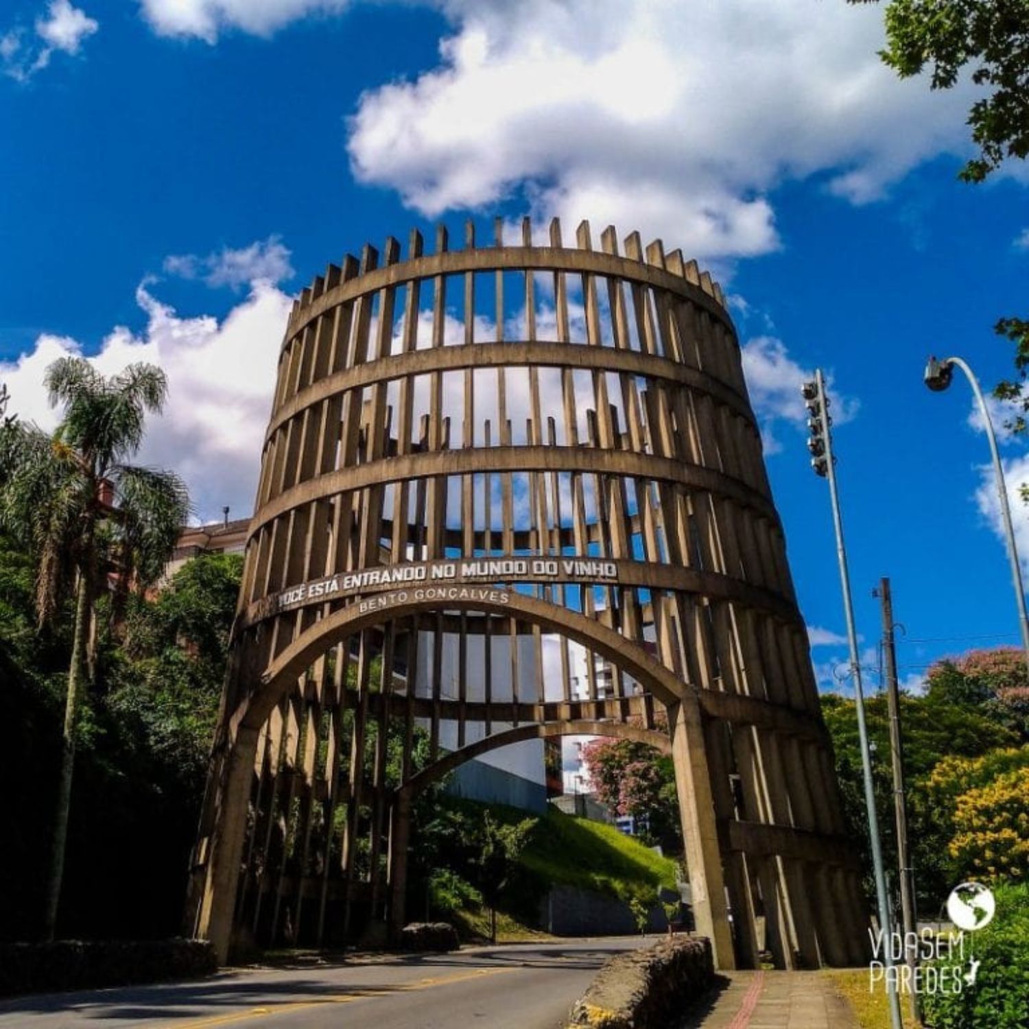 Pórtico de Bento Gonçalves, Capital Brasileira do Vinho 