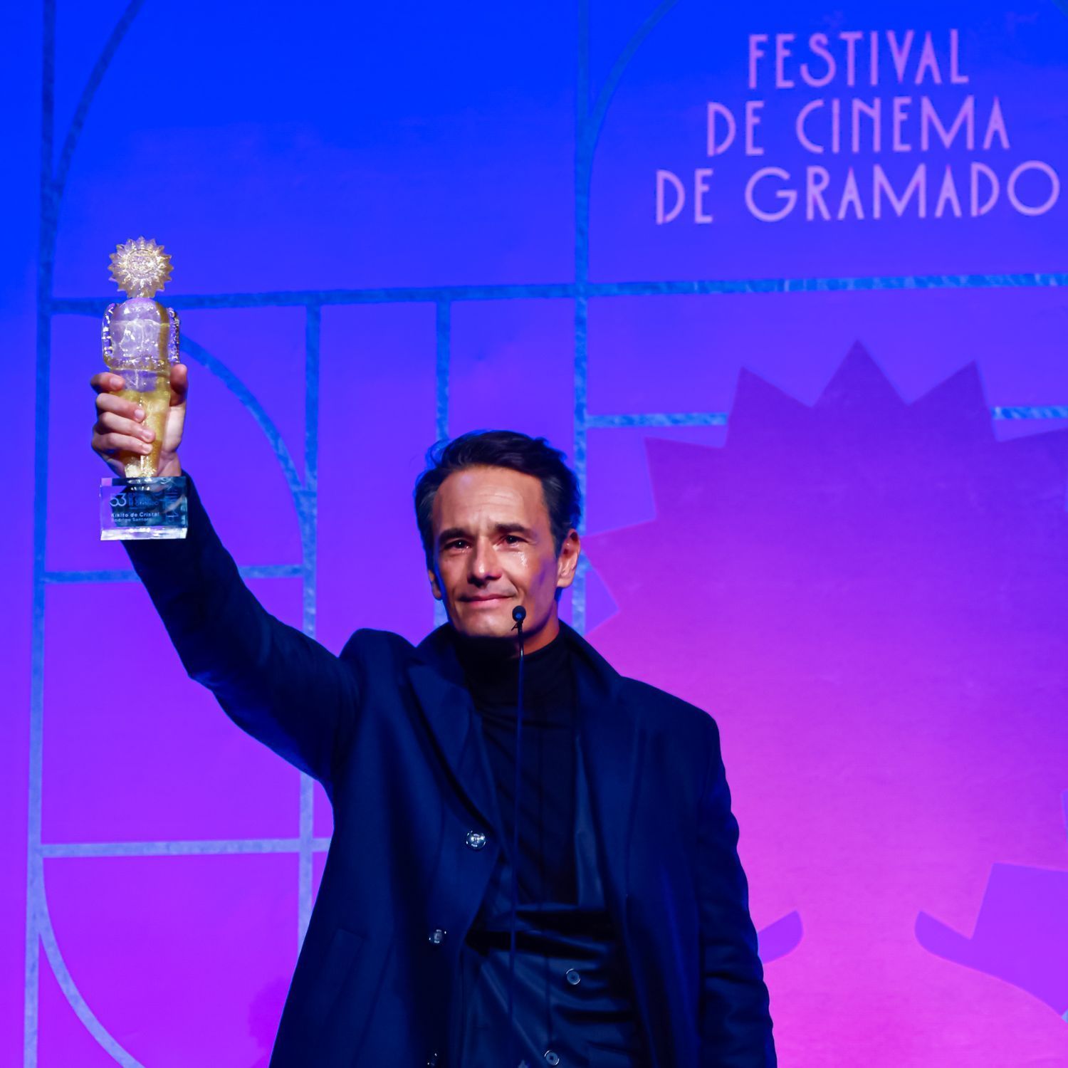 Rodrigo Santoro, homenageado com o Kikito de Cristal no 53º Festival de Cinema de Gramado - Foto oficial: Cleiton Thiele Ag.Pressphoto