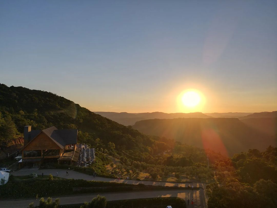 Pôr do Sol no Olivas de Gramado - Parque Olivas de Gramado Serra Gaúcha