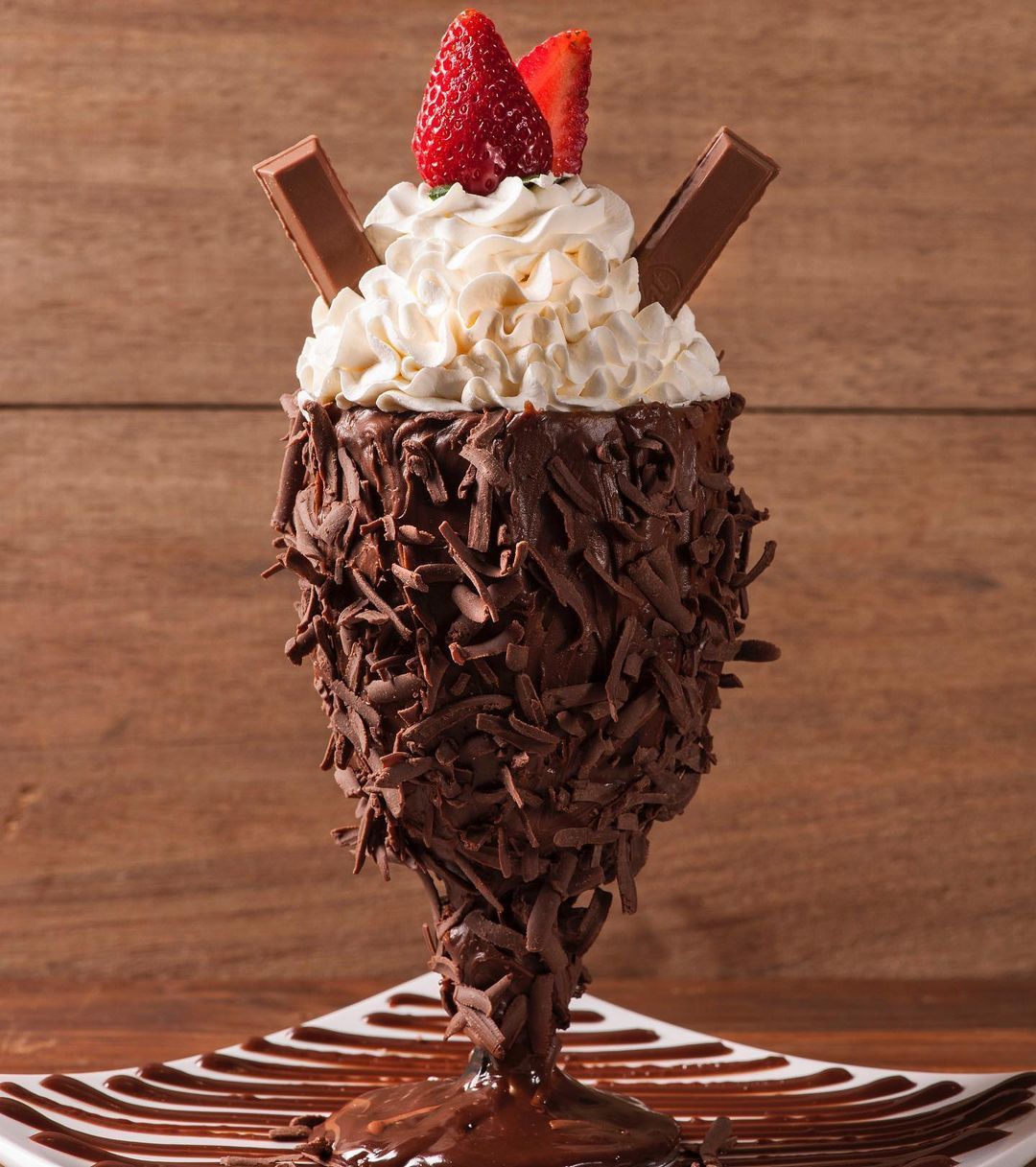Sobremesa de chocolate Restaurante Braziliano Canela Serra Gaúcha | Gramado Oficial