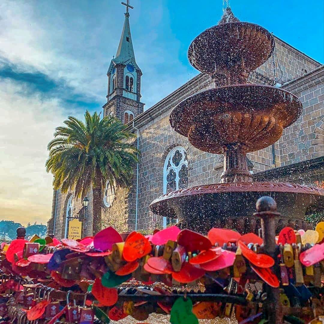 Cadeados na Fonte do Amor Eterno em Gramado Serra Gaúcha