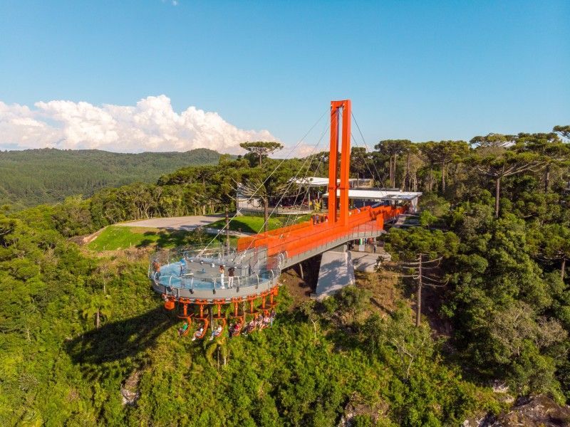 Imagem aérea plataforma Skyglass Canela Serra Gaúcha Natureza | Gramado Oficial