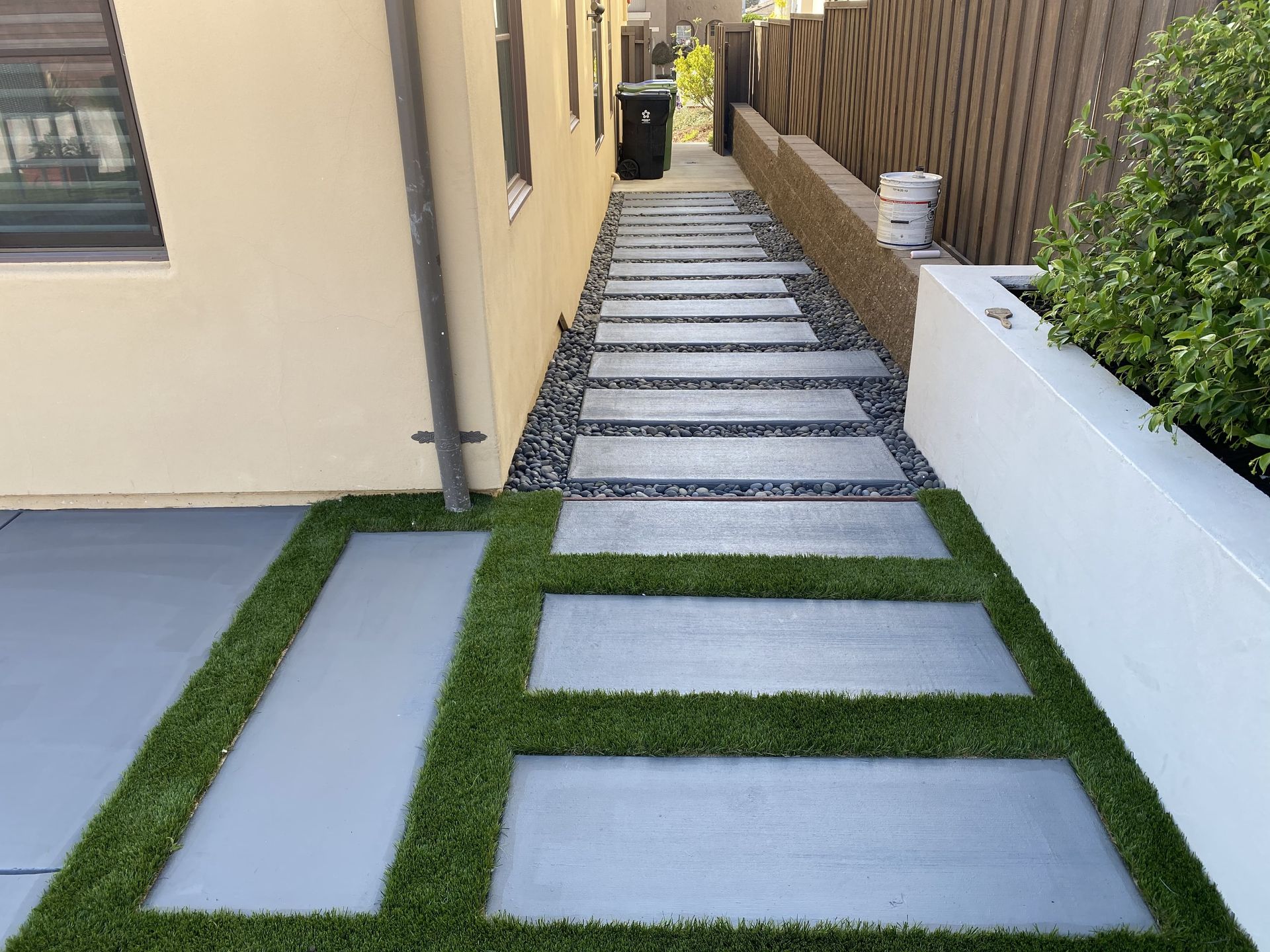 Landscaped walkway installed by Drago Inc. in Stockton, CA