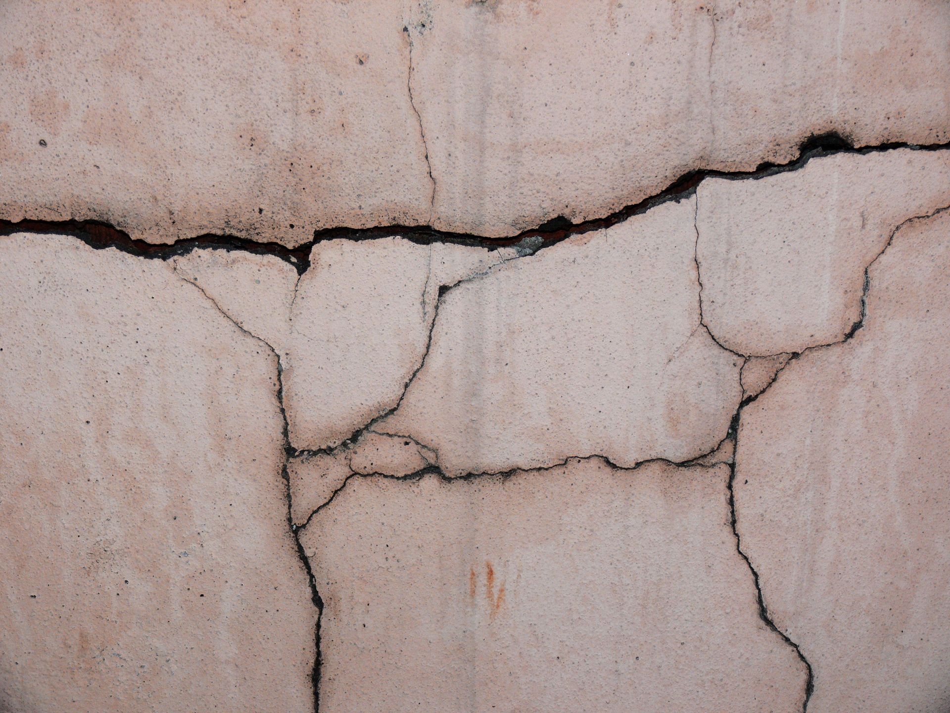 how to fix concrete cracks in Stockton patio