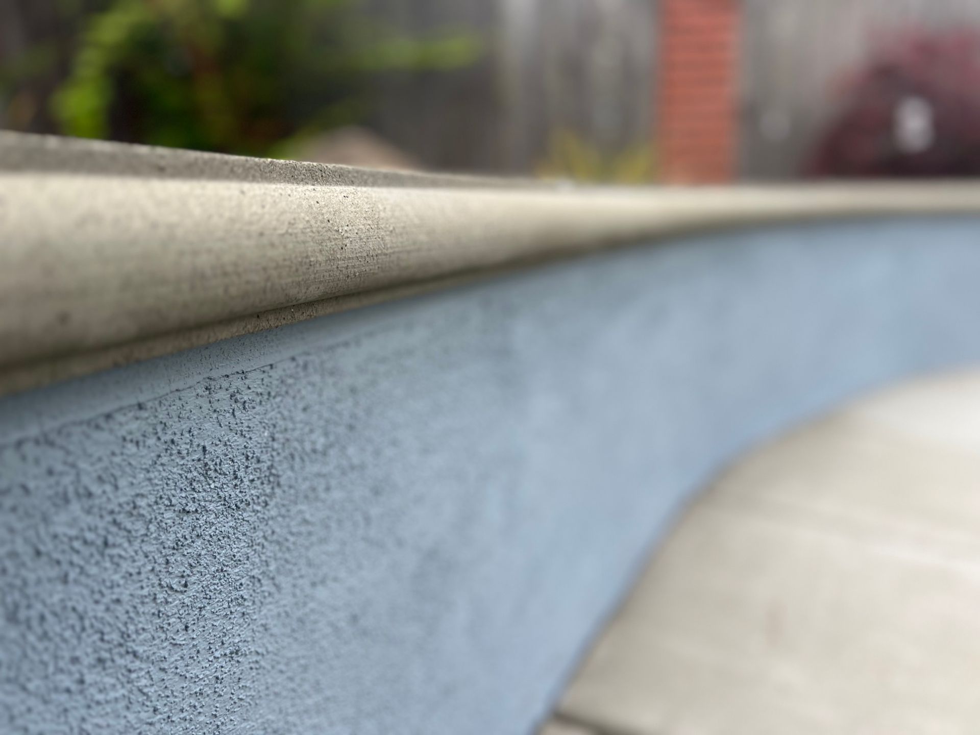 Close up view of landscaping border detail in Manteca, CA