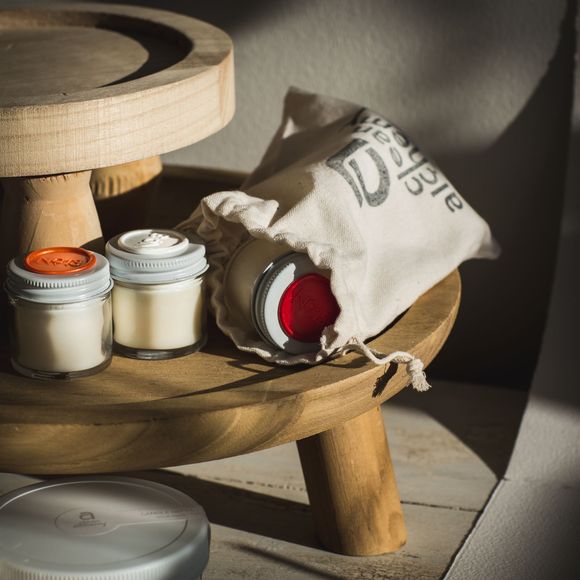 Clean Alchemy Is Crafting Toxin-Free Scented Soy Candles, Wax Melts, & Diffusers for Sale.