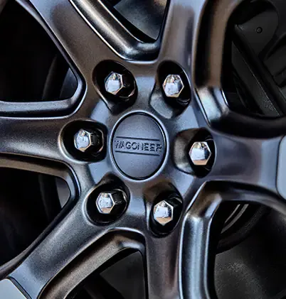 2023 Jeep Wagoneer storage capabilities