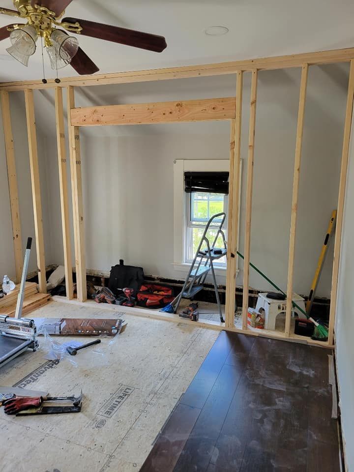 Carpenter in Melrose, MA for New Closet
