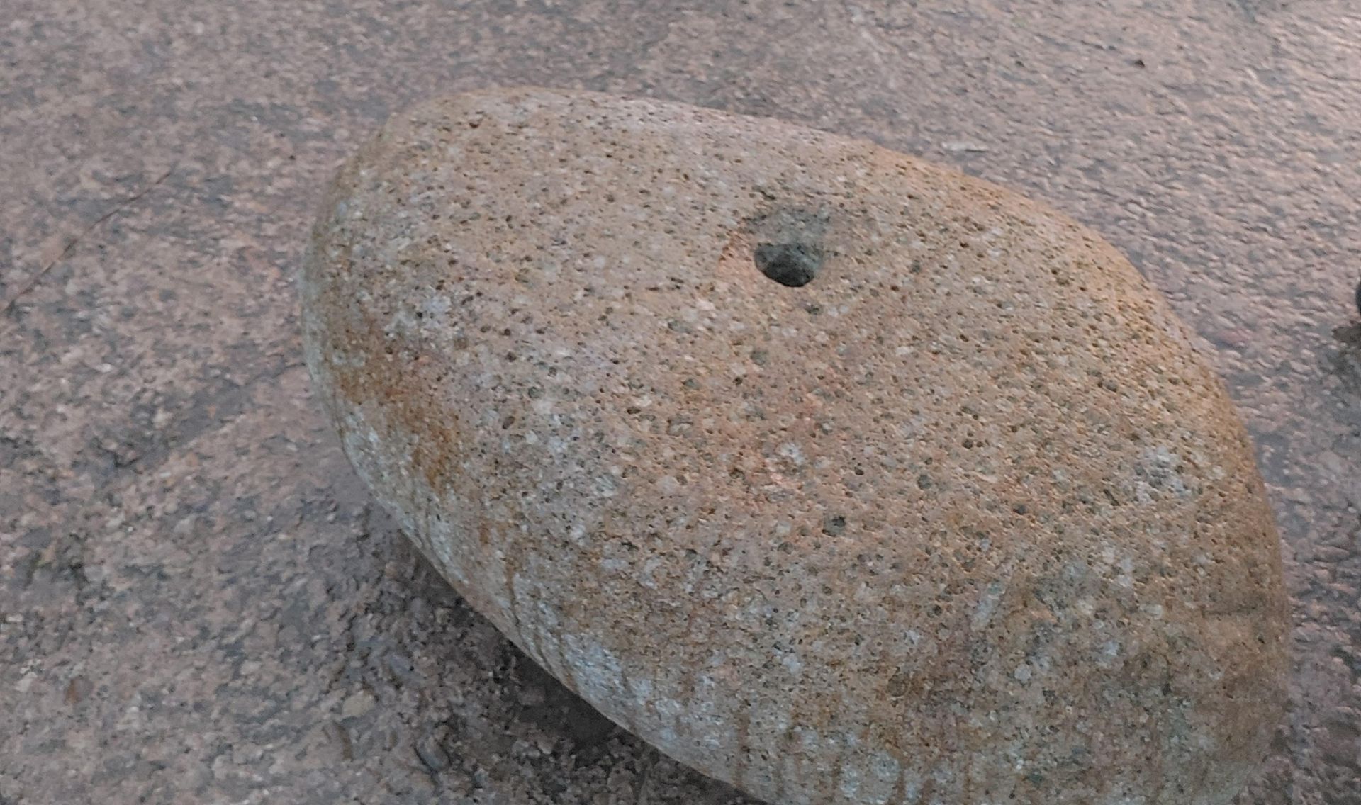 Drilled boulder waterfeature