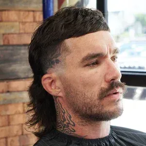 Men's taper haircut and precision barbering service at Swagger & Blade in Monmouth County, New Jersey.