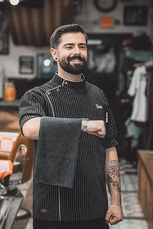 Evan Maccia, professional barber at Swagger & Blade providing men's haircuts, fades, and beard trims in Monmouth County, NJ.