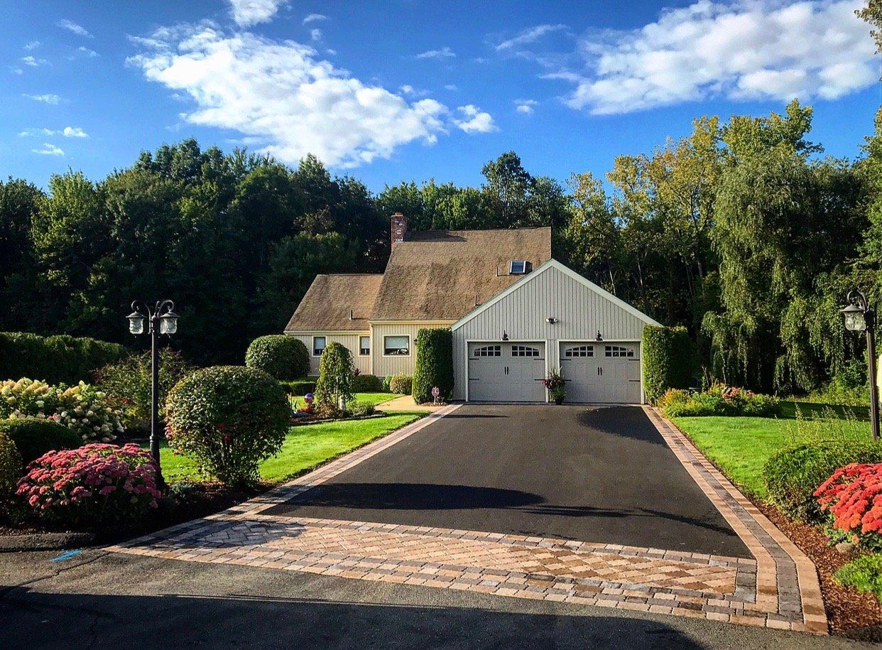 driveway landscaping