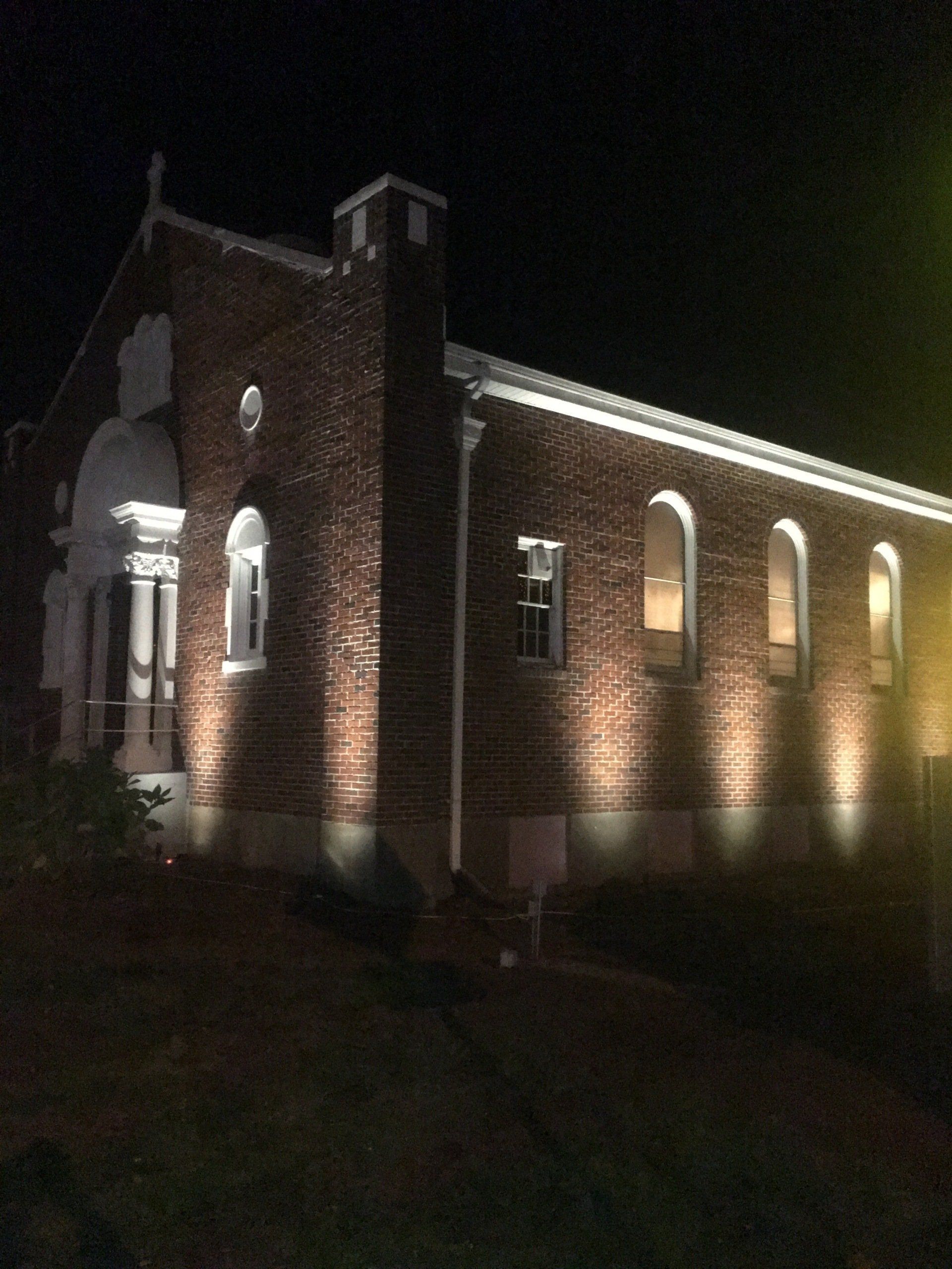 outdoor landscape lighting