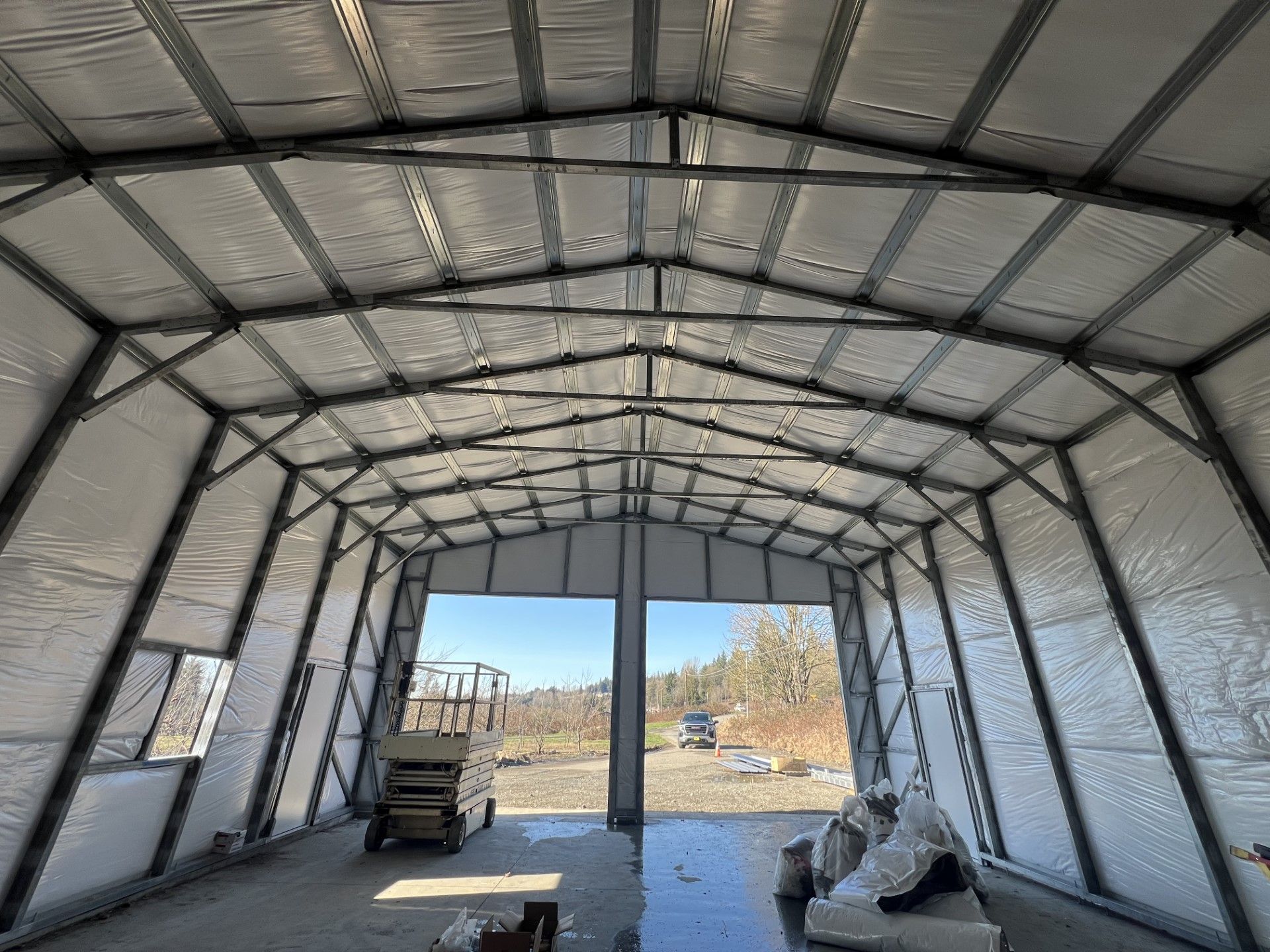 Fully Enclosed Shop