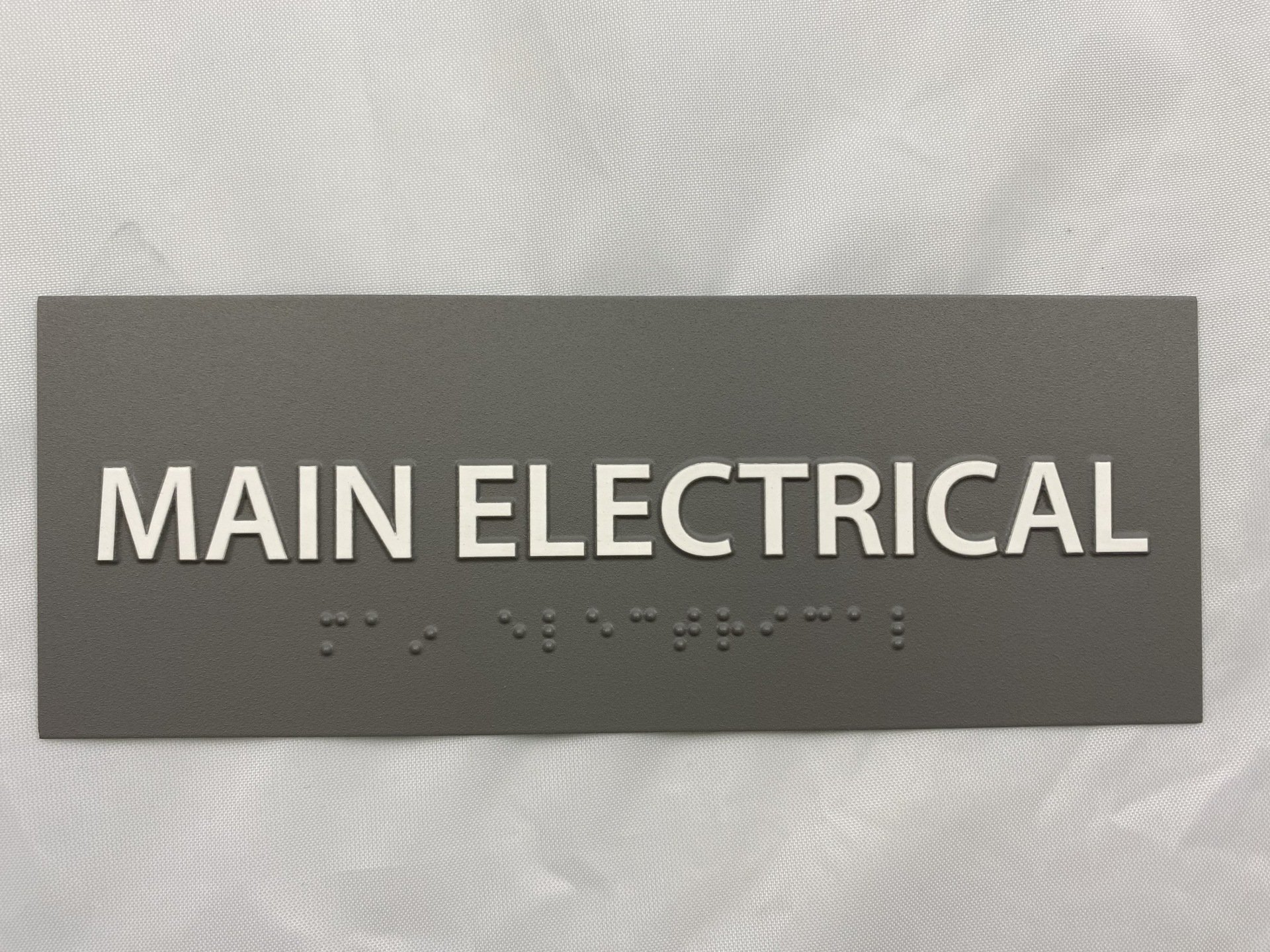 MAIN ELECTRICAL METAL SIGN | VisionMark Nameplate Company